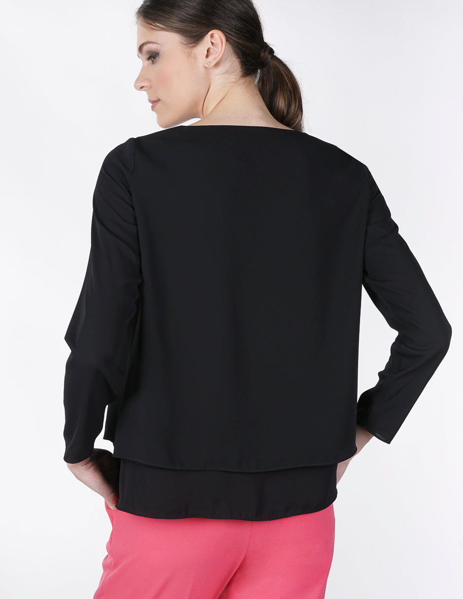 Blusa para Dama Amori Negra manga larga