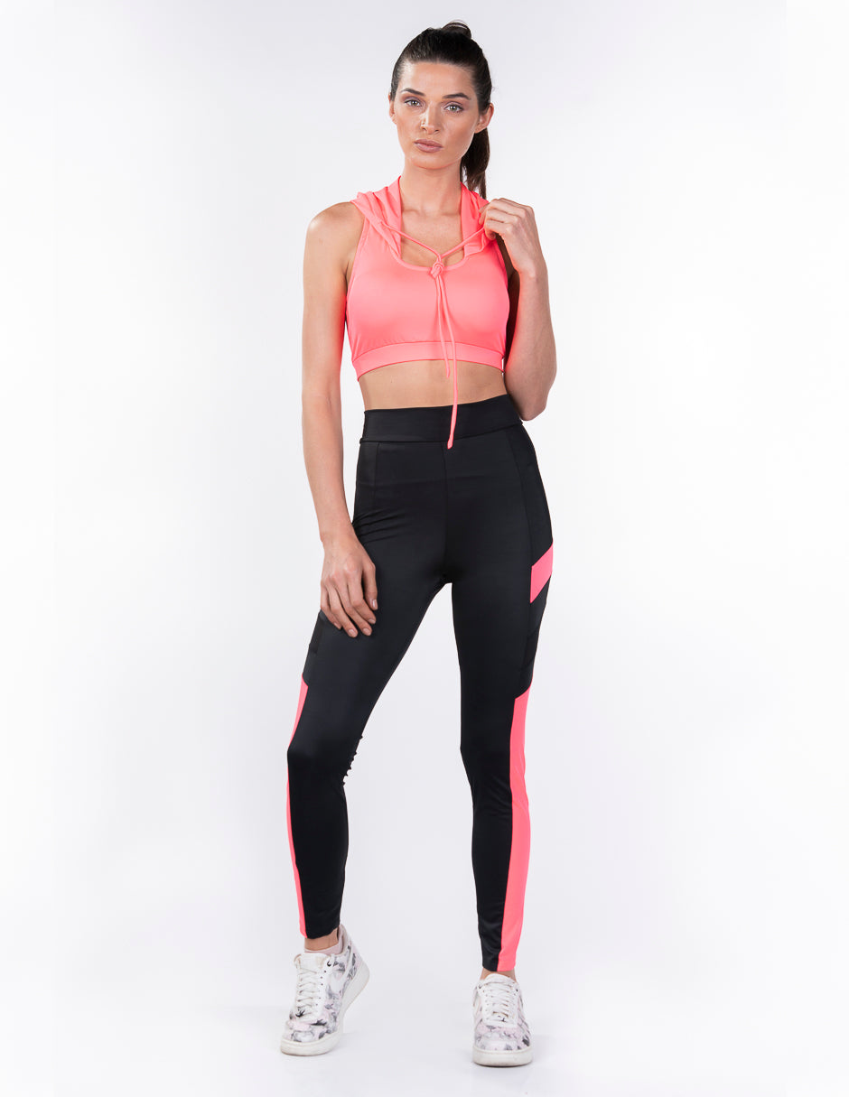 Top Deportivo con Capucha  sin mangas Mujer Invicta