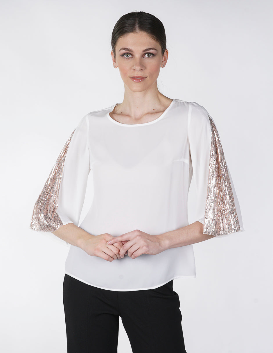 Blusa para Dama Amori Blanca con aplicaciones